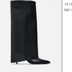Zara  Striped footed heeled boots in size 41